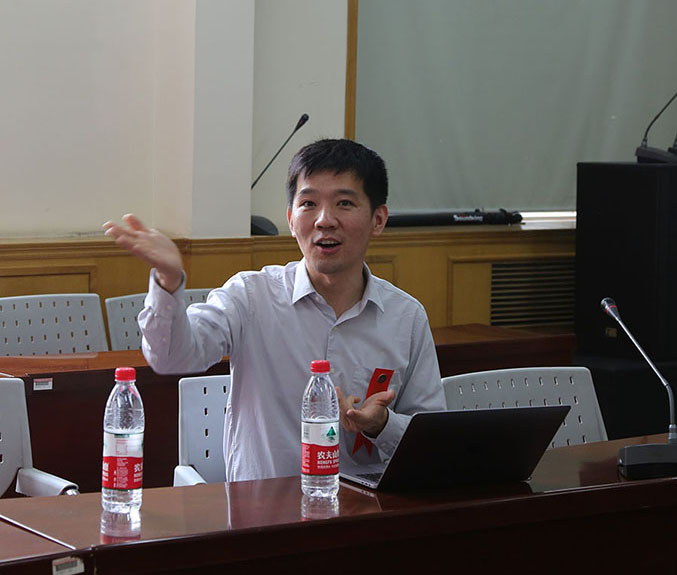 刘奕群发è¨?11.jpg 刘奕群发è¨?11.jpg